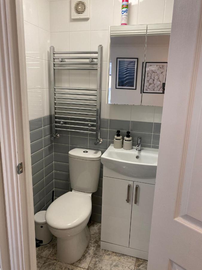 February Bliss Special, Unwind In Style With Our Exclusive Sa Promo, Book Now Apartment London Exterior photo